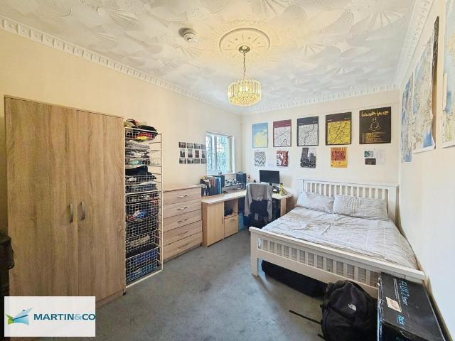 Room for rent in Newtown, Reading