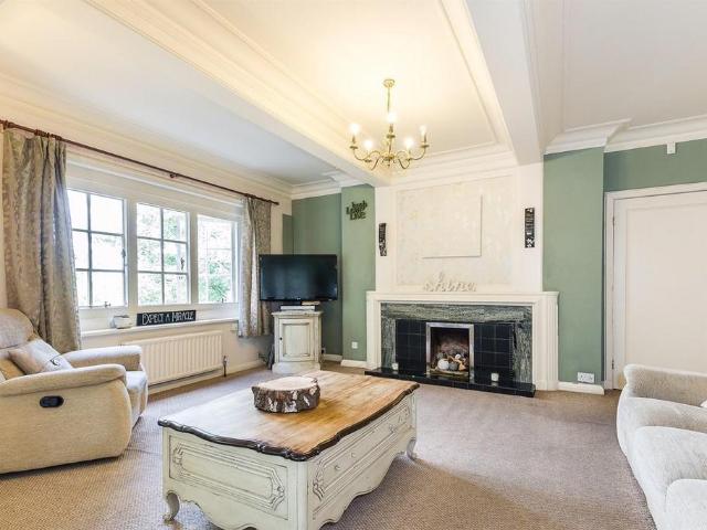 Room for rent in Haddon, East Midlands