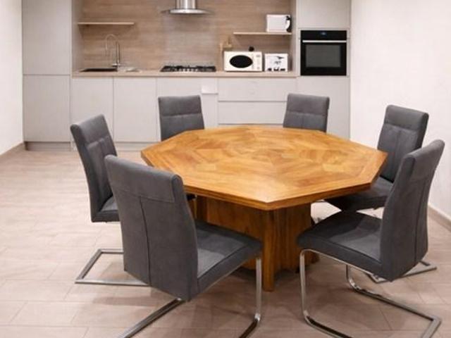 Room for rent in Thornton Lodge, Huddersfield