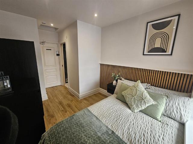 Room for rent in Alton Barnes, Essex