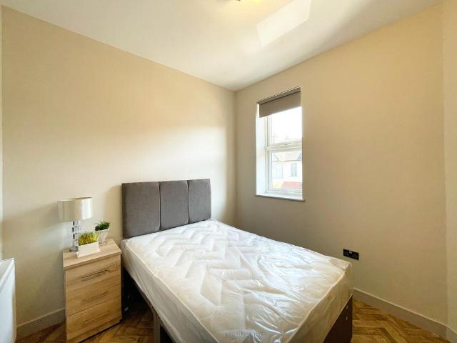 Room for rent in Alton Barnes, Essex