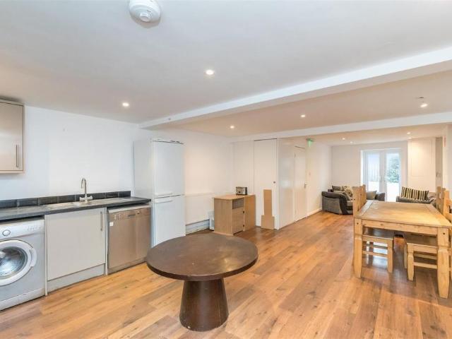 Room for rent in Queen's Park, Brighton & Hove