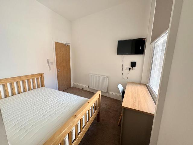 Room for rent in St Helens