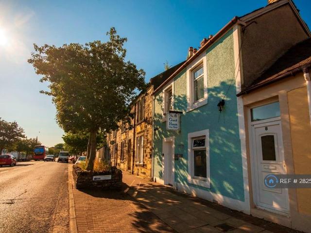 Room for rent in Irvine, Scotland