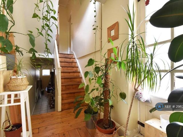 Room for rent in Camberwell, Greater London