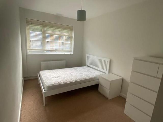 Room for rent in London Borough of Croydon, South Norwood