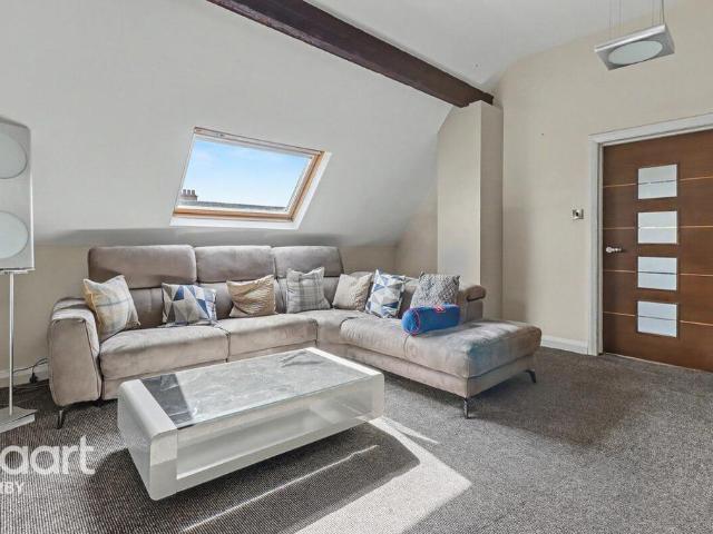 Room for rent in New Normanton, East Midlands