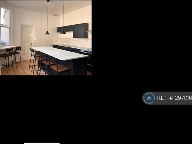 Room for rent in Pilton, Kentisbury