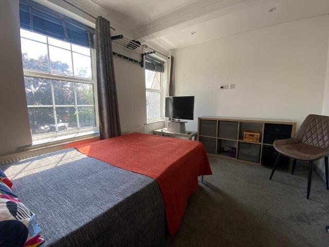 Room for rent in Cookham