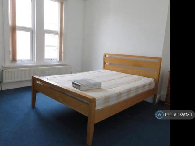 Room for rent in Fratton, City Of Portsmouth