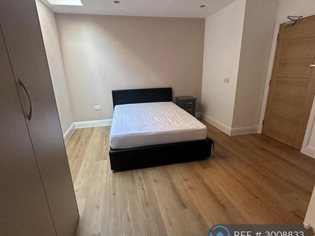 Room for rent in Slough