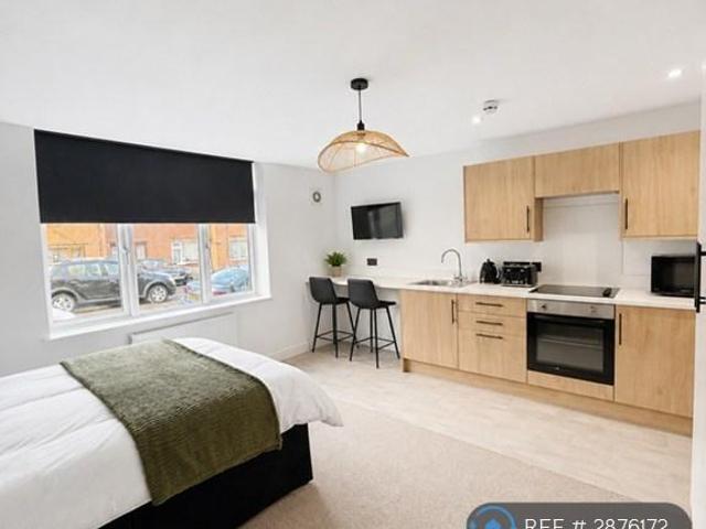 Room for rent in Potters Corner, East Midlands