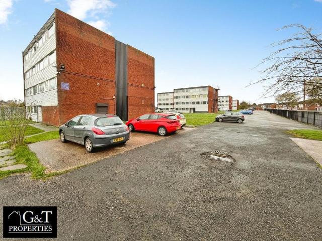 Room for rent in Tipton, West Midlands