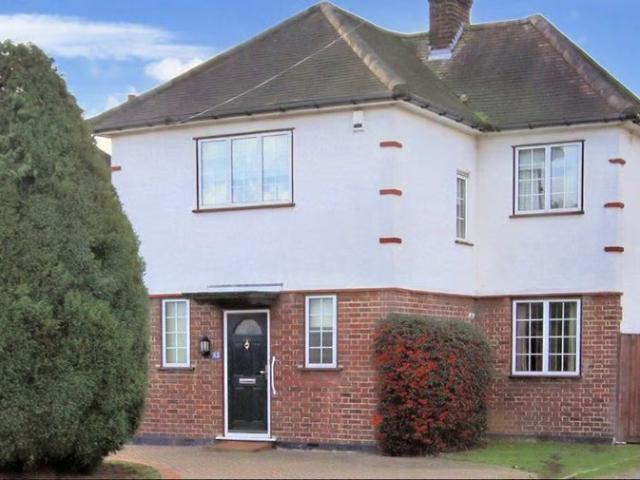 Room for rent in London Borough of Croydon, Greater London