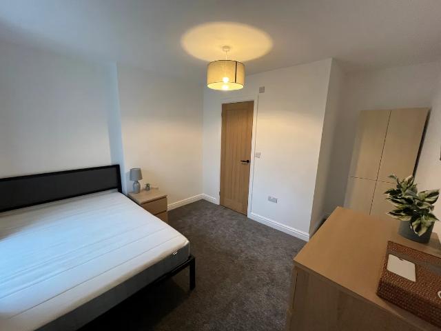 House for rent in Berry Hill, Potters Corner