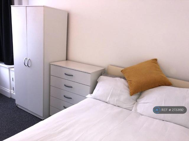 Room for rent in West Midlands