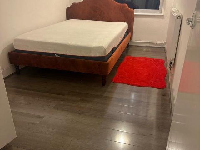 Room for rent in Glyndon, Plumstead