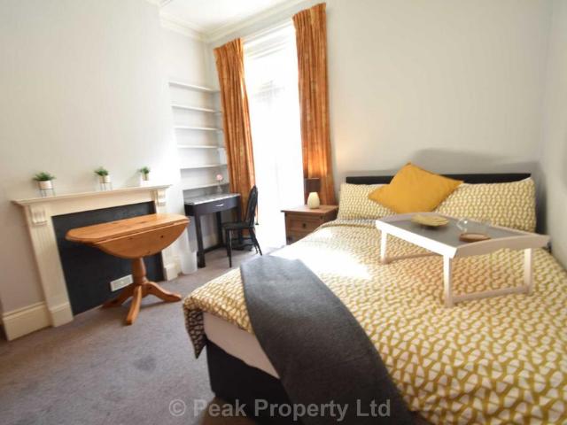 Room for rent in Southend City Centre Neighbourhood, Alton Barnes