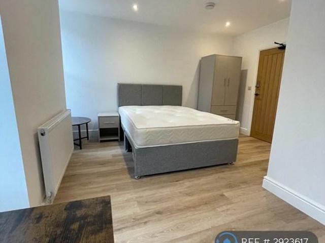 Room for rent in Fulledge, Burnley