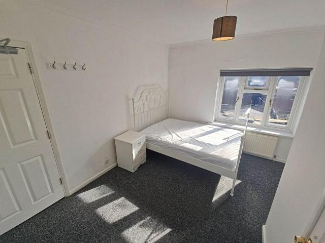 Room for rent in Whitley Wood, Reading