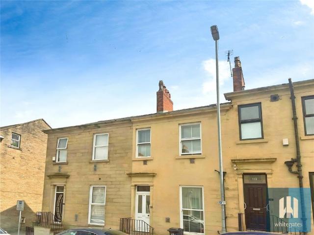 Room for rent in Highfields, Huddersfield