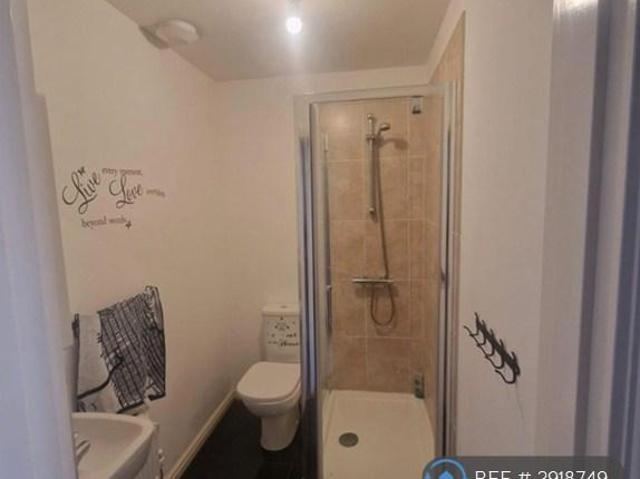 Room for rent in Harold Hill, Greater London
