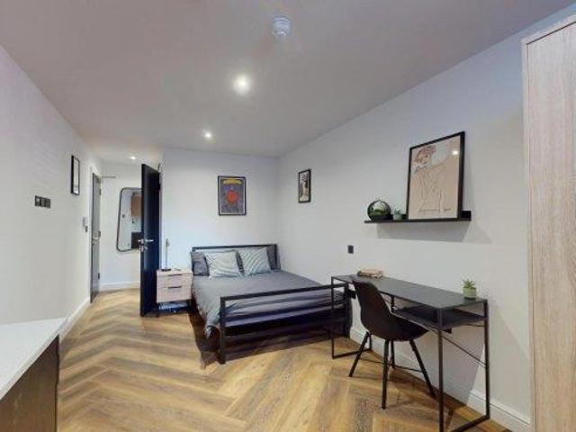 Room for rent in Georgia, Greater Manchester
