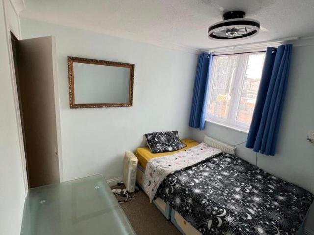 Room for rent in London Borough of Havering, Greater London