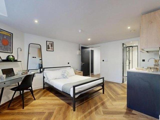 Room for rent in Georgia, Greater Manchester