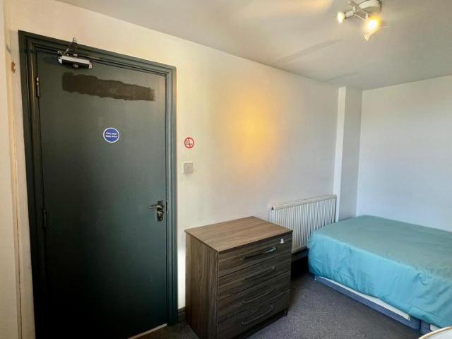 Room for rent in Stirchley, Isle Of Man
