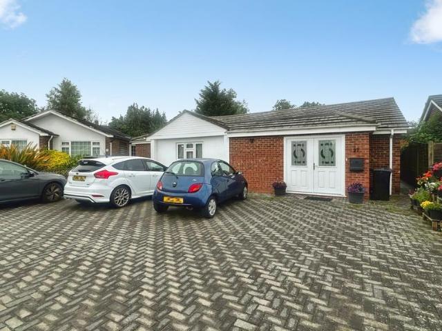 Room for rent in Earley