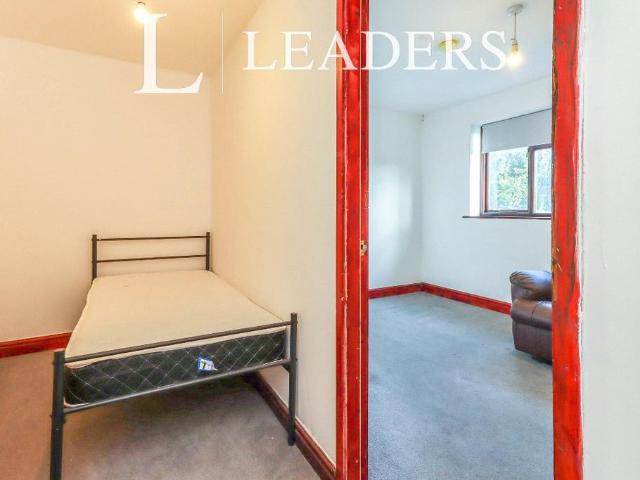 Room for rent in Caia Park, Wrexham