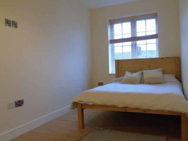 Room for rent in Berrick Salome, Oxfordshire