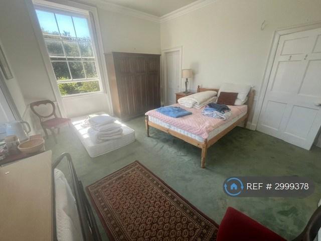 Room for rent in Illogan, Cornwall