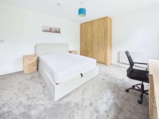 Room for rent in Reading