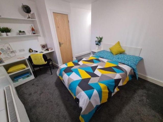 Room for rent in Bede Island, Old Wharf
