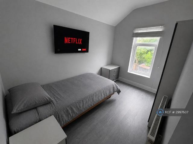 Room for rent in Moor End Green, Gravelly Hill