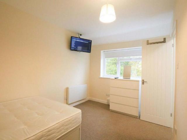 Room for rent in North Watford