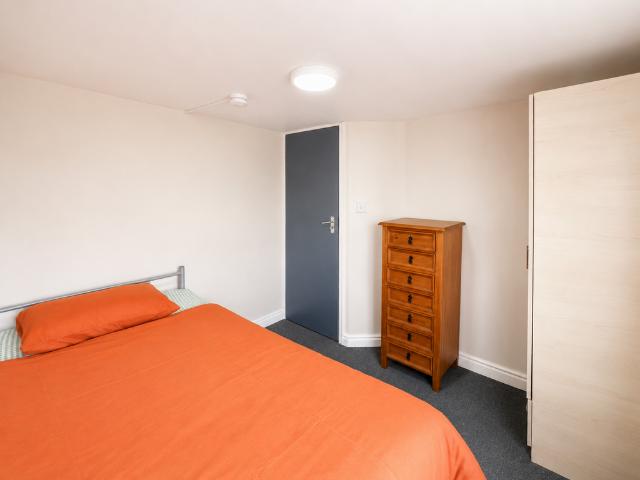 Room for rent in Stirchley, West Midlands