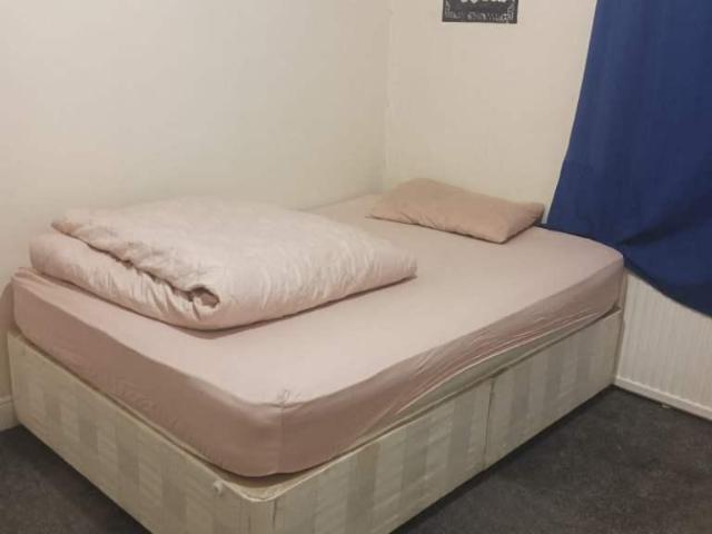 Room for rent in Georgia, Isle Of Man