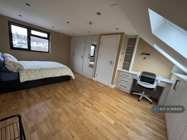 Room for rent in Greater London