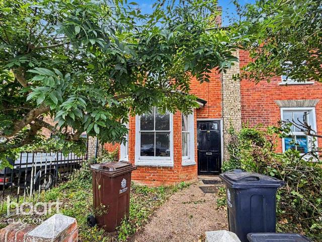 Room for rent in Mistley, Dale Hill