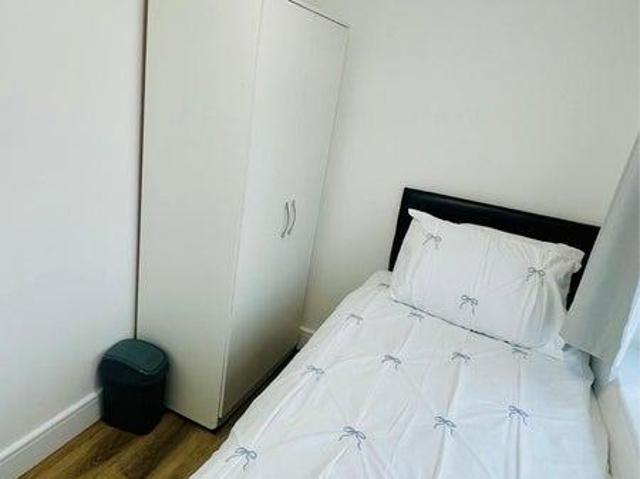 Room for rent in Hayes, Isle Of Man