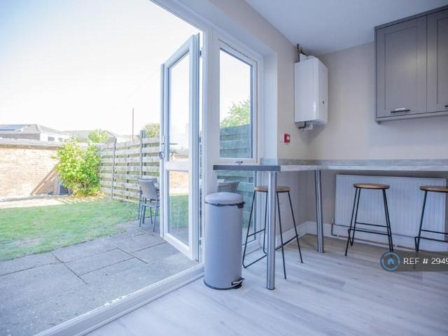 Room for rent in Privett, Middlecroft