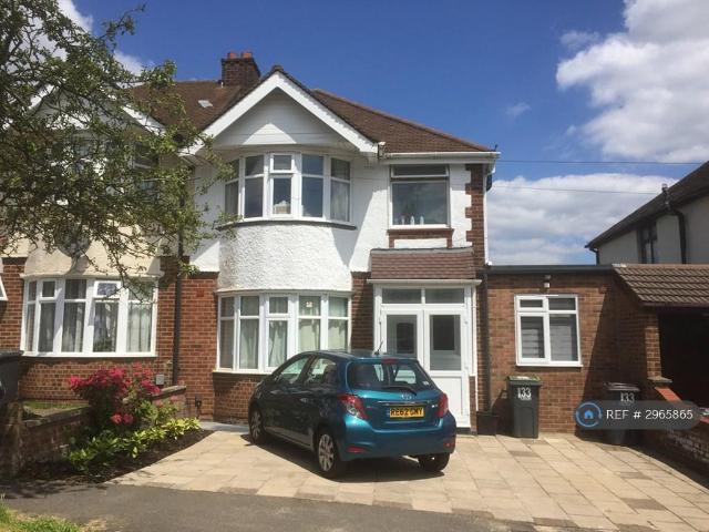 Room for rent in Spring Park, Luton