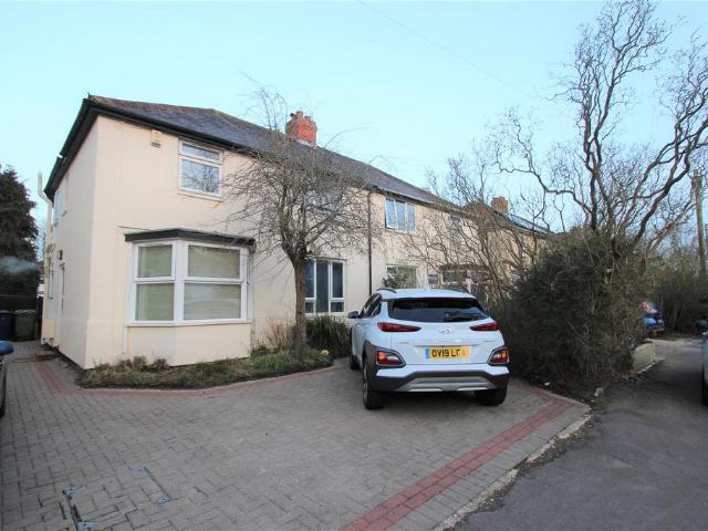 Room for rent in Lye Valley, The Slade