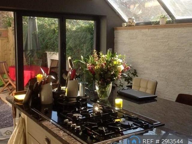 Room for rent in London Borough of Ealing, Hanwell