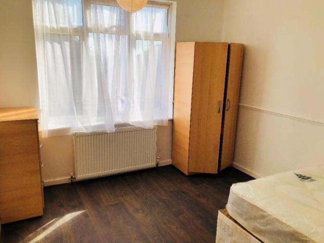 Room for rent in Barkingside, Isle Of Man