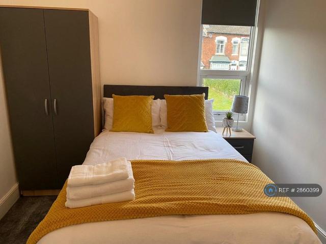 Room for rent in Gravelly Hill, West Midlands