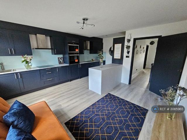 Room for rent in London Borough of Hillingdon, Greater London